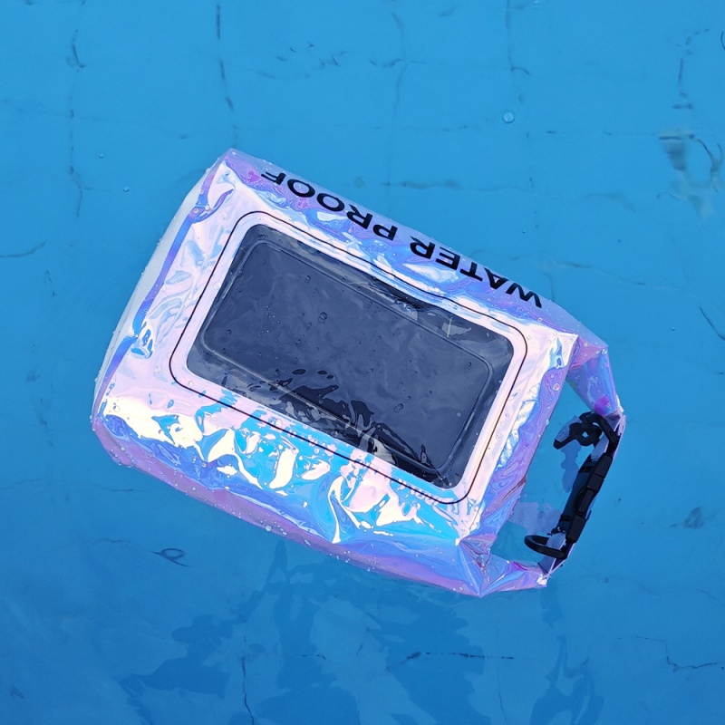 Iridescent Waterproof Bucket C - Hydration Pack Outdoor avis et prix